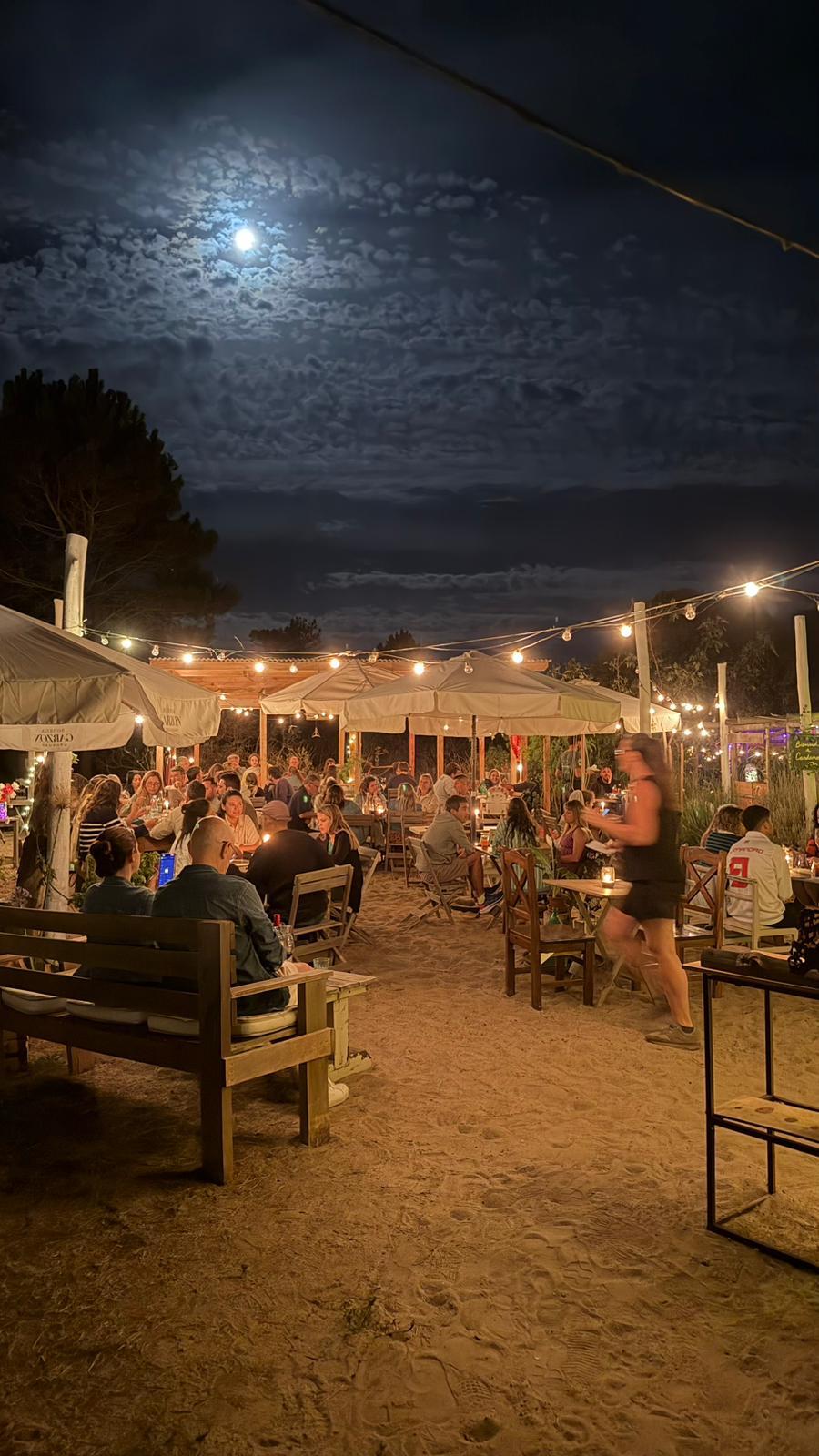 Noche de luna llena en Cardamomo